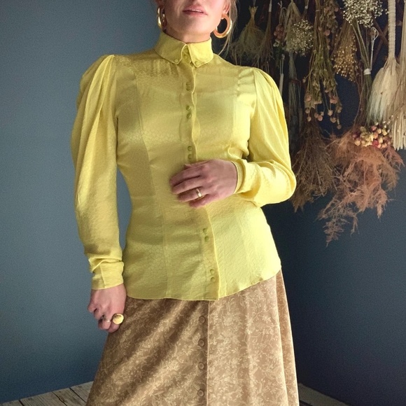 Thierry Mugler - Silk Darter Chartruse Blouse - Picture 9 of 10